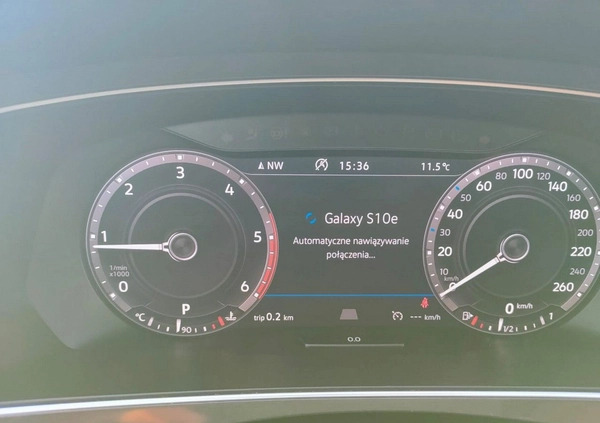 Volkswagen Tiguan cena 94900 przebieg: 142000, rok produkcji 2018 z Gorlice małe 529